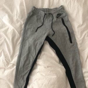 GREAT CONDITION Nike joggers